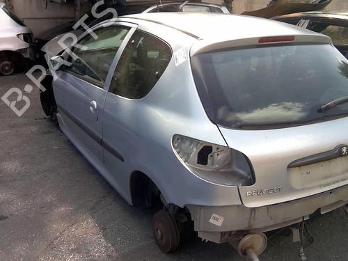 Right taillight PEUGEOT 206 Hatchback (2A/C) 1.4 i | BP20359525C35 