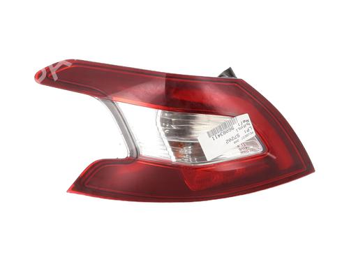 Used Left taillight PEUGEOT 308 II (LB_, LP_, LW_, LH_, L3_) 1.6 HDi 100 (99 hp) 21373675