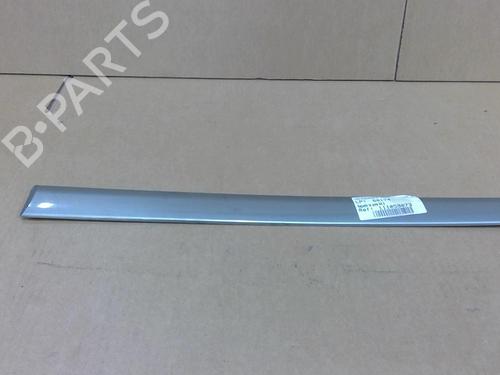 Used Door moulding trim VW POLO IV (9N_, 9A_) 1.2 (60 hp) 29041850