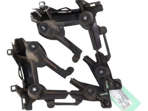 Used Rear bumper bracket PEUGEOT 2008 I (CU_) 1.2 VTi (82 hp) 25136939