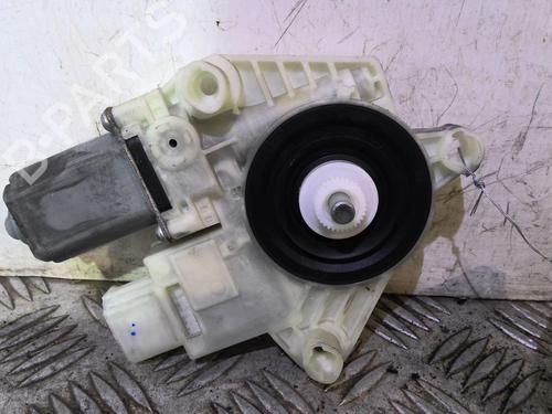 Used Right rear window motor Right rear window motor BMW X3 (G01, F97, G08) xDrive 30 e Plug-in-Hybrid (292 hp) 20353228 20353228