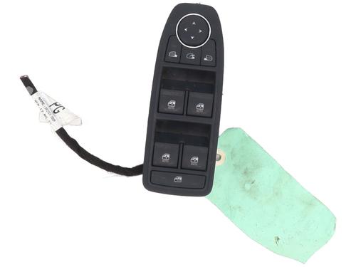 Used Left front window switch Left front window switch RENAULT ARKANA I (LCM_, LDN_) 1.6 E-TECH 145 (LDMU) (143 hp) 30528270 30528270