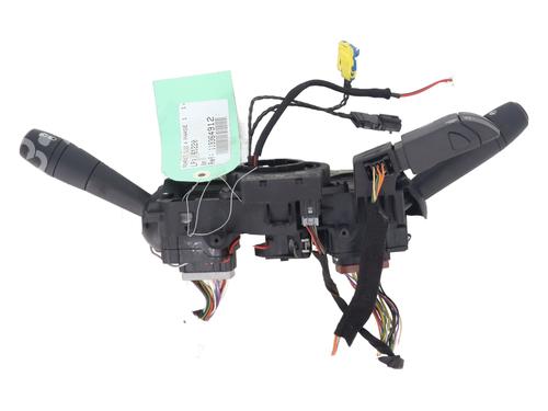 steering-column-stalk-renault-clio-iv-bh_-2012-2013-2014-2015-2016-2017-2018-2019-2020-2021-31818107 main image