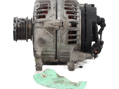 alternator-audi-a3-8p1-2003-2004-2005-2006-2007-2008-2009-2010-2011-2012-2013-32128377 main image