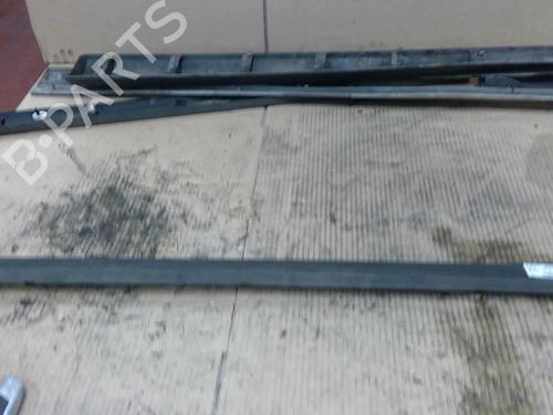 Used Door moulding trim PEUGEOT 2008 I (CU_) 1.6 HDi (92 hp) 27637524