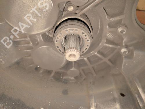 Getriebe für Getriebe AUDI A3 Sportback (8PA) 2.0 TDI 16V (140 hp) 34224489 34224489