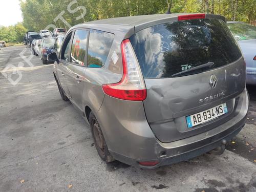 Used Parts RENAULT GRAND SCÉNIC III (JZ0/1_) 1.9 dCi (JZ0J, JZ0N, JZ1K, JZ1S) (131 hp) 4429161
