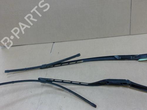 Front windshield wiper arm AUDI A3 (8P1) 2.0 TDI 16V | BP29082742C143 