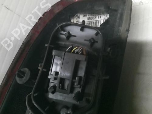 Used Left taillight Left taillight OPEL CORSA C (X01) 1.3 CDTI (F08, F68) (70 hp) 21999030 21999030
