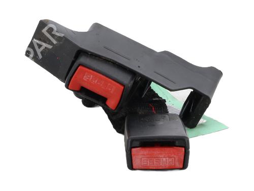 Used Seat buckle RENAULT CLIO III (BR0/1, CR0/1) 1.5 dCi (BR17, CR17) (86 hp) 28153207