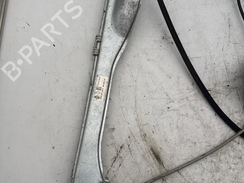Vindusheismekanisme høyre foran Vindusheismekanisme høyre foran RENAULT CLIO III (BR0/1, CR0/1) 1.6 16V (BR05, BR0B, BR0Y, BR15, BR1J, BR1M, BR1Y, CR0B,... (112 hp) 34455089 34455089