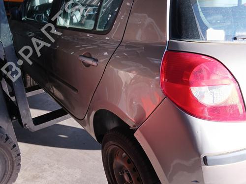 Air filter box RENAULT CLIO III (BR0/1, CR0/1) 1.5 dCi (BR17, CR17) | BP30159496M87