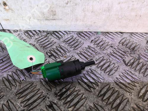 Used Electronic module Electronic module PEUGEOT 208 I (CA_, CC_) 1.0 VTi (68 hp) 20353890 20353890