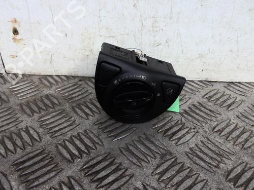 Switch SAAB 9-3 Estate (E50) 1.9 TiD | BP20354798I30
