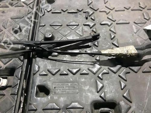 Used Front windshield wiper arm LAND ROVER FREELANDER I (L314) 2.0 DI 4x4 (98 hp) 21557980