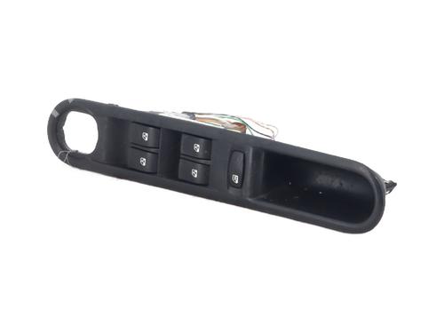 Used Left front window switch Left front window switch RENAULT ESPACE IV (JK0/1_) 2.0 dCi (JK01, JK02, JK1J, JK1K, JK1H) (150 hp) 31635048 31635048