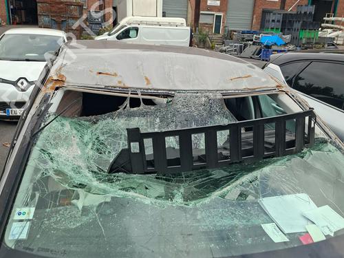 Right front window switch PEUGEOT 3008 II SUV (MC_, MR_, MJ_, M4_) 1.5 BlueHDi 130 | BP32200026I26 