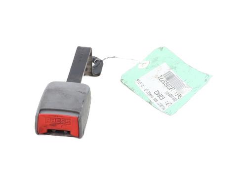 Used Seat buckle Seat buckle PEUGEOT 806 (221) 2.0 HDI (109 hp) 33057068 33057068