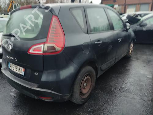 Left headlight RENAULT SCÉNIC III (JZ0/1_) 1.5 dCi | BP31347179C28 