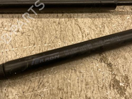 Used Tailgate lift support Tailgate lift support PEUGEOT 309 I (10C, 10A) 1.4 (67 hp) 36591532 36591532