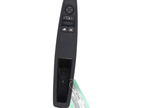 Used Left front window switch CITROËN C4 Coupe (LA_) 1.6 HDi (109 hp) 29560262