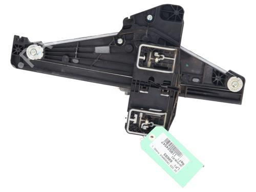 Used Rear right window mechanism Rear right window mechanism DS DS 3 / DS 3 CROSSBACK (UR_, UC_, UJ_) 1.2 PureTech 130 (URHNSS) (131 hp) 31206472 31206472