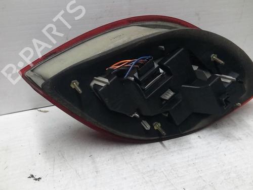 Used Right taillight Right taillight 21999049 21999049