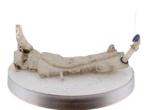 windscreen-washer-tank-ford-c-max-dm2-2007-2008-2009-2010-28571675 main image