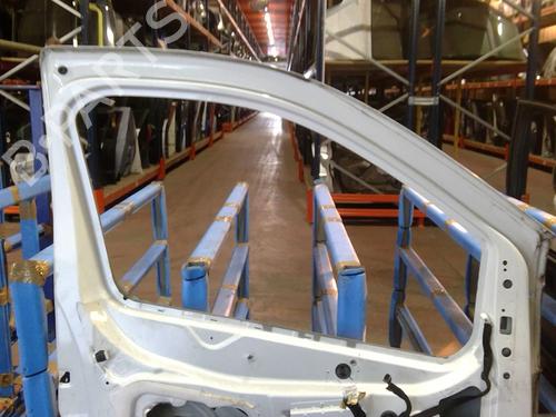 Left front door RENAULT TRAFIC III Bus (JG_) 1.6 dCi 125 (JGMH) | BP29855501C2
