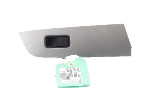 Used Right rear window switch Right rear window switch 37086102 37086102