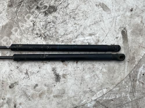 Used Tailgate lift support Tailgate lift support 37635859 37635859