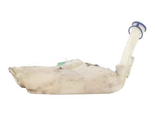 Used Windscreen washer tank PEUGEOT 206 Hatchback (2A/C) 1.4 HDi eco 70 (68 hp) 27161884