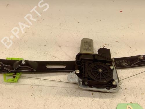 Rudehejsemekanisme Højre bagtil Rudehejsemekanisme Højre bagtil BMW 1 (F20) [2011-2019] 33803756 33803756