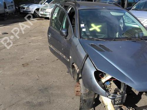 Right headlight PEUGEOT 206 SW (2E/K) 1.4 HDi | BP38167281C29 - Image 16