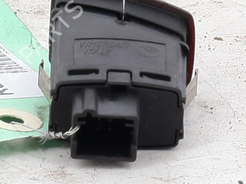 Warning switch BMW 1 (F20) 118 d | BP28160044I22 - Image 2