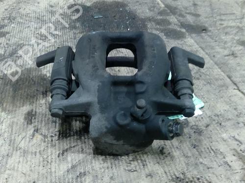 Used Right front brake caliper Right front brake caliper PEUGEOT 407 (6D_) 2.0 16V (6DRFJC, 6DRFJE, 6DRFJF) (140 hp) 31878551 31878551