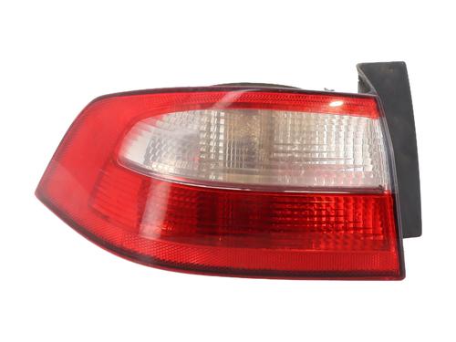Used Left taillight RENAULT LAGUNA II (BG0/1_) 1.8 16V (BG04, BG0B, BG0C, BG0V) (117 hp) 29840419