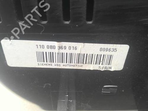 Used Instrument cluster SEAT LEON (1P1) 1.9 TDI (105 hp) 21810147