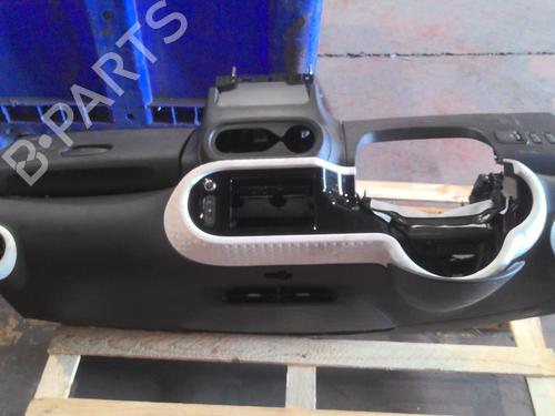 Used Dashboard RENAULT TWINGO III (BCM_, BCA_) 1.0 SCe 65 (BCMJ) (65 hp) 28096556