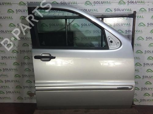 Used Right front door MERCEDES-BENZ M-CLASS (W163) ML 400 CDI (163.128) (250 hp) 22003303