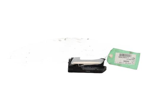 front-left-interior-door-handle-kia-sportage-iii-sl-2009-2010-2011-2012-2013-2014-2015-2016-2017-30116197 main image