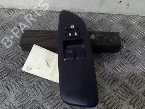 Used Left front window switch Left front window switch TOYOTA AURIS (_E15_) 1.4 D-4D (NDE150_, NDE150R) (90 hp) 20368394 20368394