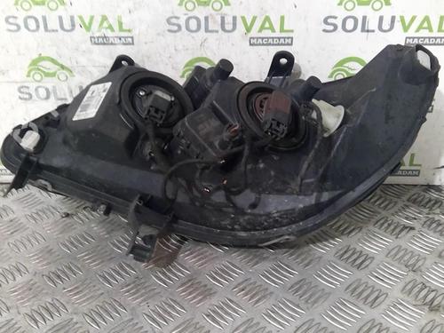 Right headlight OPEL ZAFIRA A MPV (T98) 2.0 DI 16V (F75) | BP20369769C29