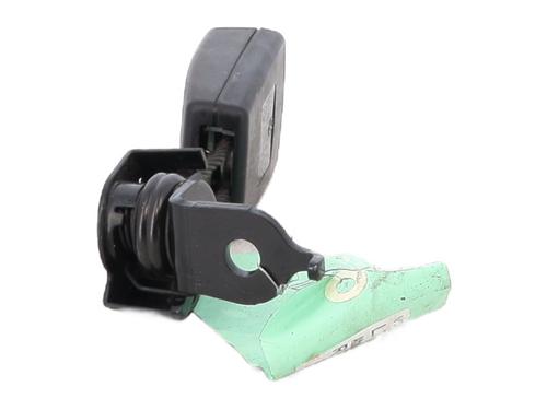 Seat buckle VW GOLF PLUS V (5M1, 521) 1.9 TDI | BP30715537I32