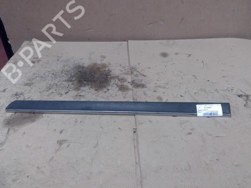 Used Door moulding trim PEUGEOT 407 (6D_) 2.0 HDi 135 (6DRHRH, 6DRHRE, 6DRHRG, 6DRHRJ) (136 hp) 31612727