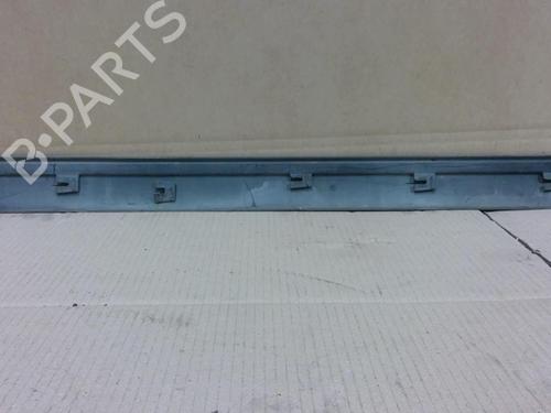 Door moulding trim PEUGEOT 207 (WA_, WC_) 1.4 HDi | BP29758673C150