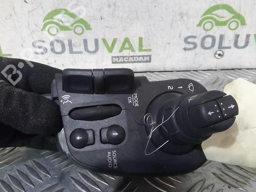Steering column stalk RENAULT KANGOO / GRAND KANGOO II (KW0/1_) 1.5 dCi 85 (KW0K, KW0L, KW0B) | BP22004704I23 