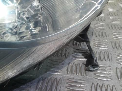 Right headlight NISSAN MICRA III (K12) 1.2 16V | BP20358586C29 