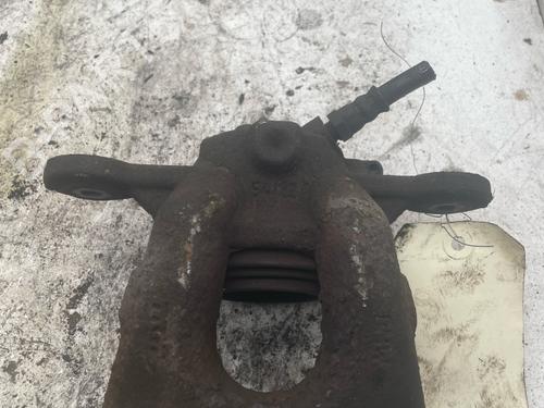 Used Right front brake caliper Right front brake caliper BMW 1 (E87) 118 d (122 hp) 40613371 40613371