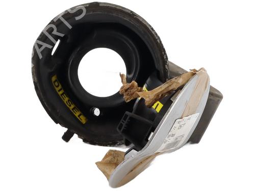 fuel-flap-citroen-c4-ii-nc_-2009-28416202 main image